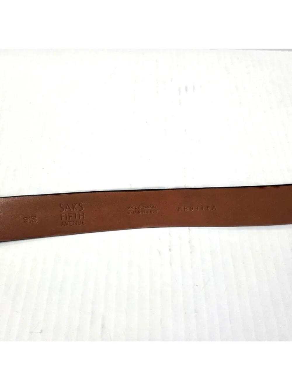 Saks Fifth Avenue Belt Mens 40 Black Italian Embossed Leather Gunmetal Buckle
